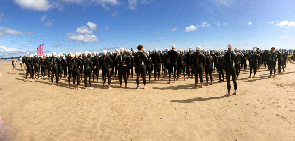 Atletas em concentração antes do início da prova. Foto de formulário PxHere.