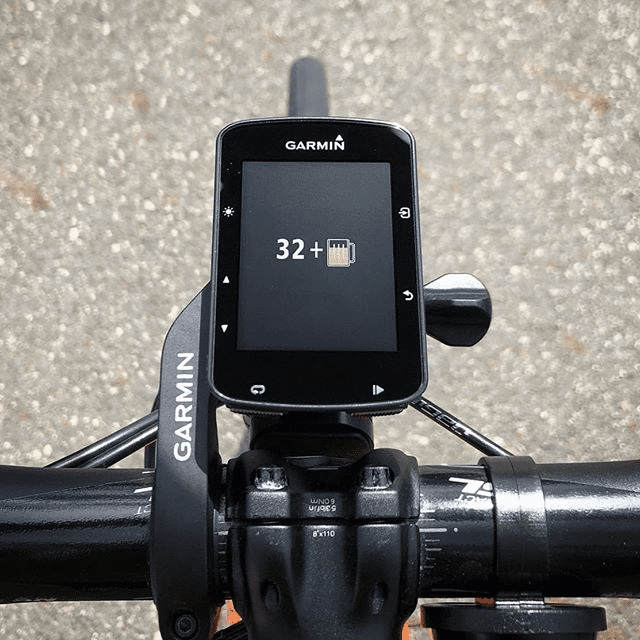 Bike com Garmin Edge 530 instalado. Foto de Glory Cycles, Flickr.